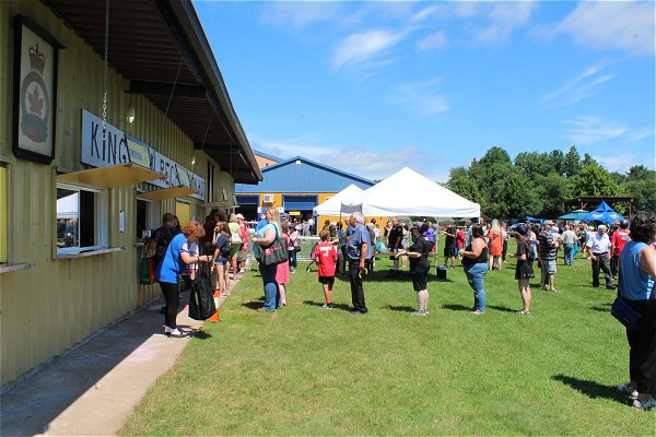 Crowds at the Kingston Steer BBQ